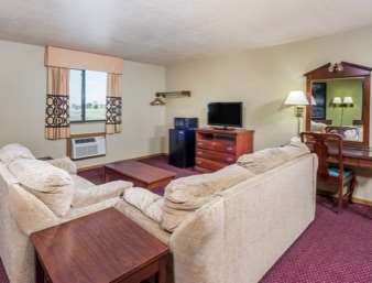 Super 8 By Wyndham Sikeston/miner Area Hotel 3*